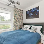Bloom & Rest With Balcony & Parking By Renters * Danzica