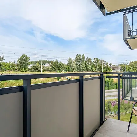 Bloom & Rest With Balcony & Parking By Renters Gdansk