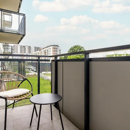 Διαμέρισμα Bloom & Rest With Balcony & Parking By Renters Γκντανσκ