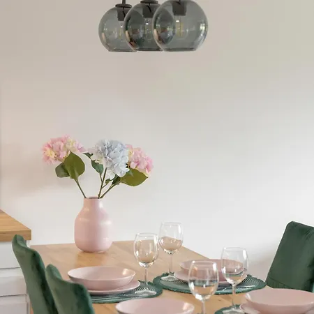 Bloom & Rest With Balcony & Parking By Renters Daire