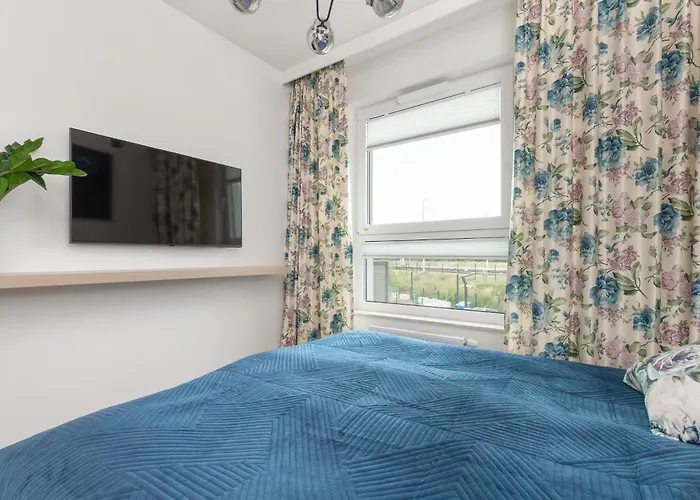 Bloom & Rest With Balcony & Parking By Renters * Gdańsk